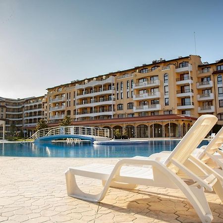 Sunny Apartment In A Complex With A Pool And Gym By Flаt Manаger Солнечный берег Экстерьер фото